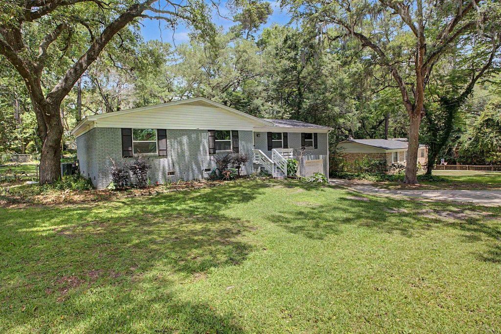 Photo of 3708 Randall Street, Tallahassee, FL 32309 (MLS # 400251)