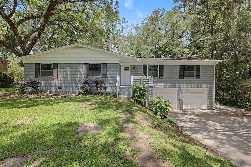 Photo of 3708 Randall Street, Tallahassee, FL 32309 (MLS # 400251)