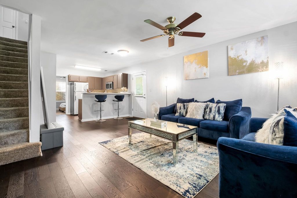 Photo of 691 Timberwood E Circle, Tallahassee, FL 32304 (MLS # 388734)