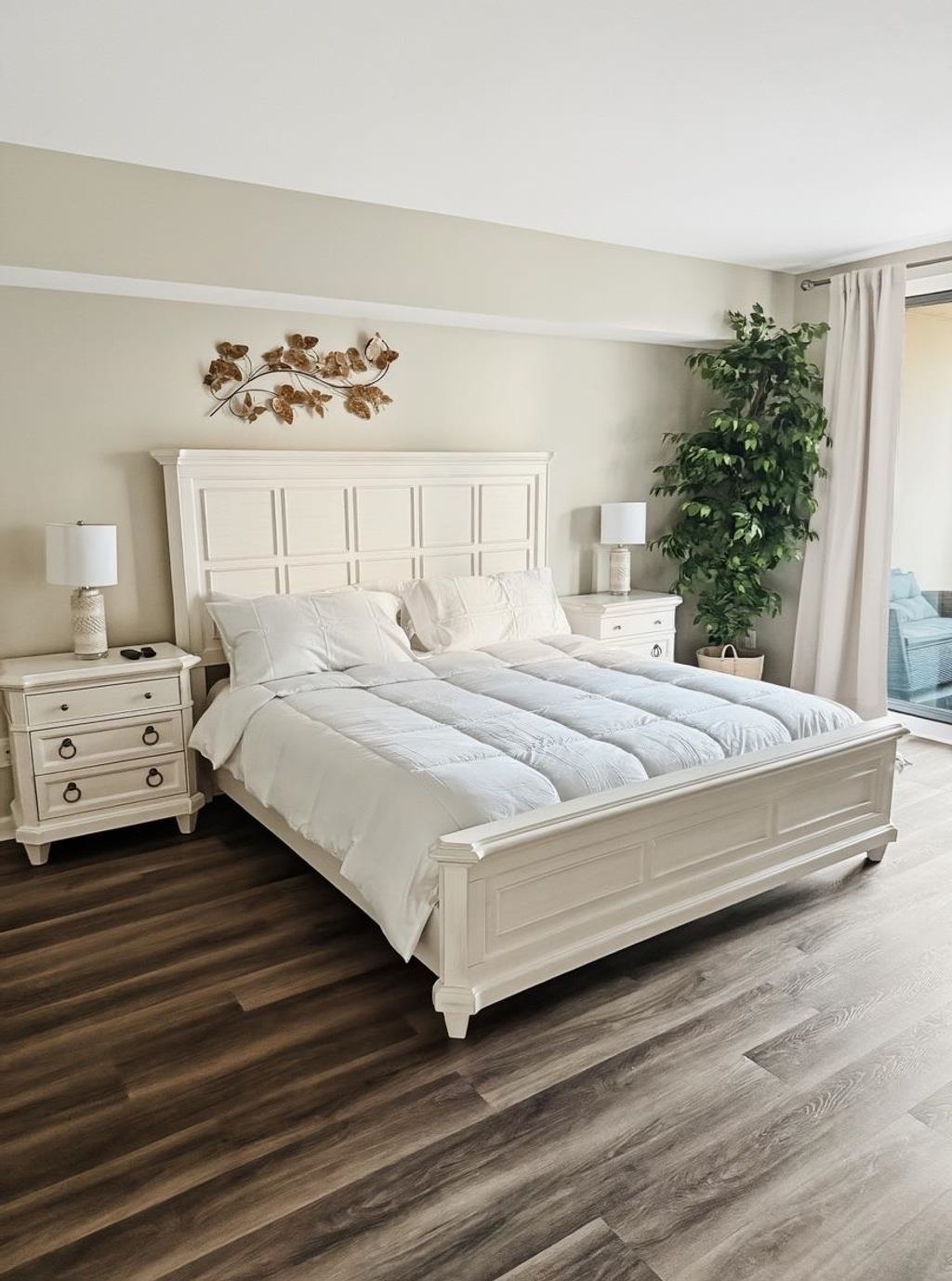 Photo of 300 S Duval Street #808, Tallahassee, FL 32301 (MLS # 395379)