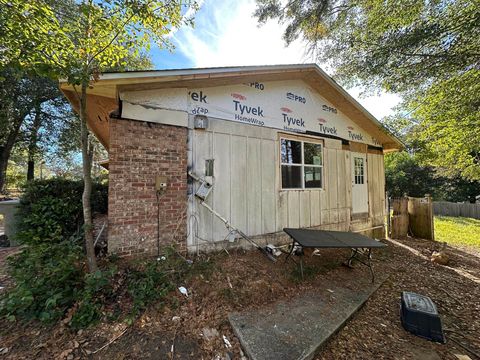 Tiny photo for 1944 Lawson Road, Tallahassee, FL 32308 (MLS # 393869)