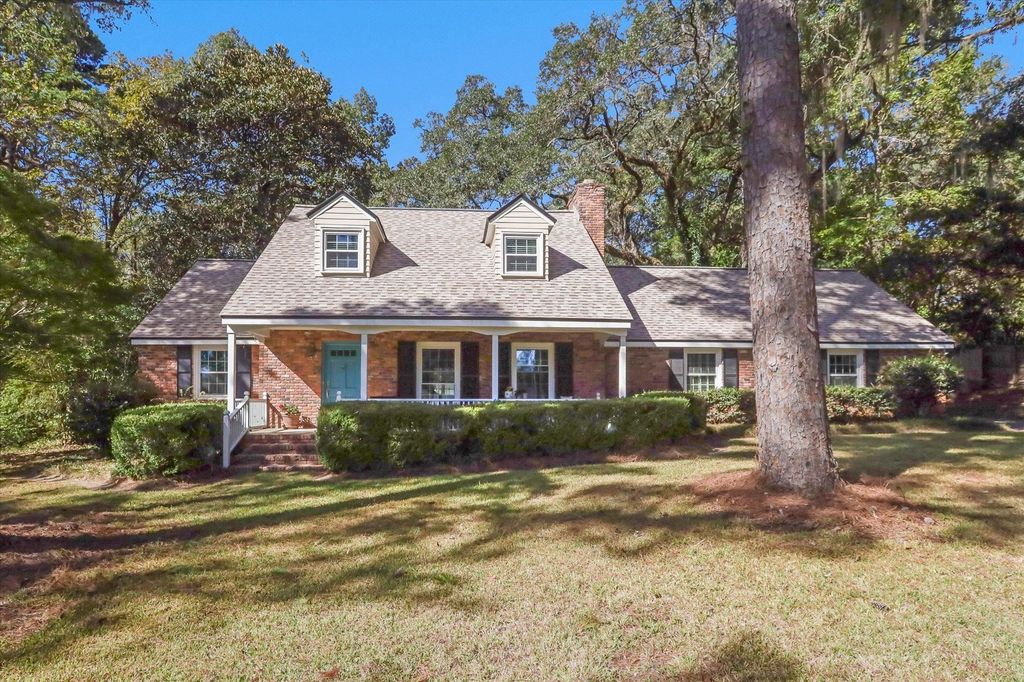 Photo of 3124 ADWOOD Road, Tallahassee, FL 32312 (MLS # 395775)