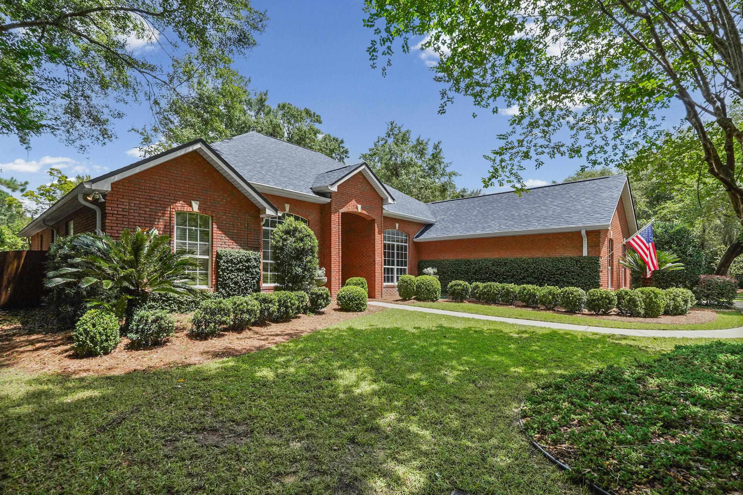2709 Wharton Circle