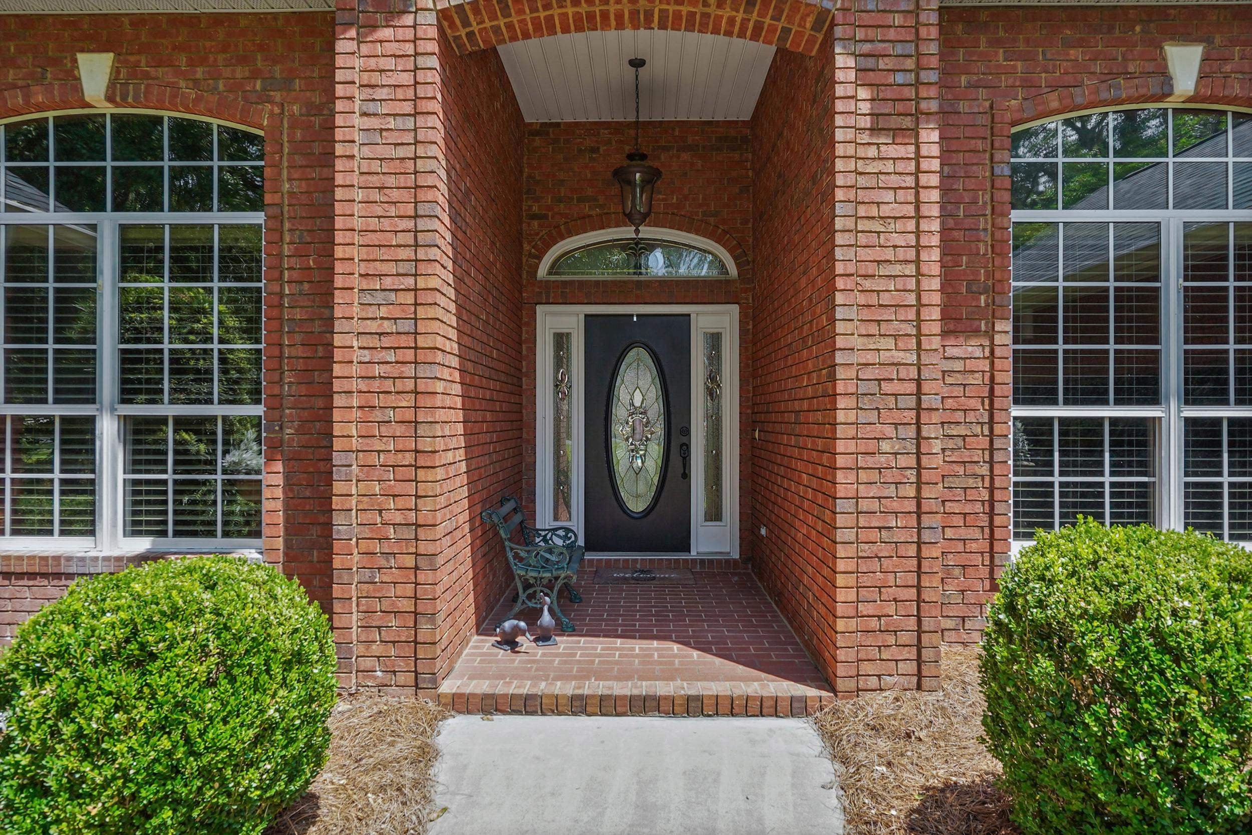2709 Wharton Circle