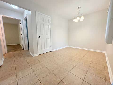 Tiny photo for 1595 Willow Bend Way #A, Tallahassee, FL 32301 (MLS # 400958)