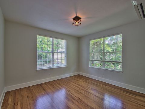 Tiny photo for 500 E College Avenue #F, Tallahassee, FL 32301 (MLS # 385150)