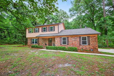 Photo of 3019 Windy Hill Lane, Tallahassee, FL 32308 (MLS # 389989)
