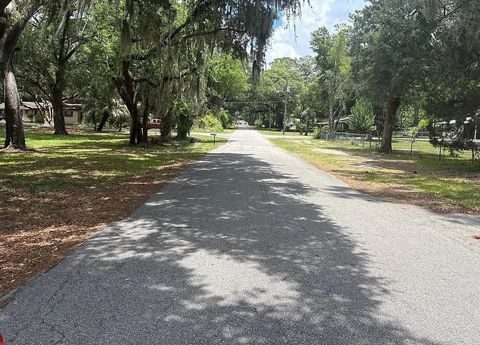 Tiny photo for 517 NW 26th Street, Ocala, FL 34475 (MLS # 402089)