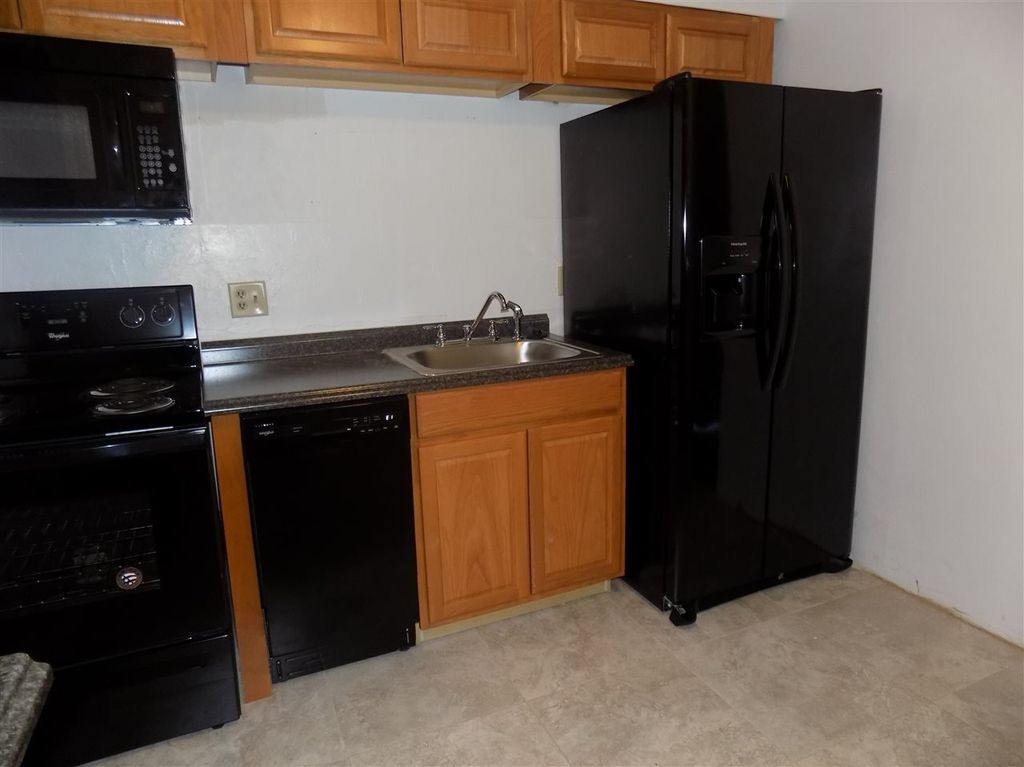 Photo of 700 N CALHOUN Street #B14, Tallahassee, FL 32303 (MLS # 386507)