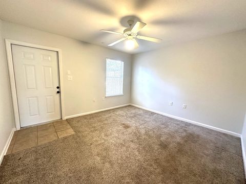 Tiny photo for 2738 W Tharpe Street #806, Tallahassee, FL 32303 (MLS # 395956)