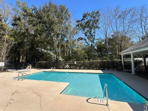 Tiny photo for 2738 W Tharpe Street #806, Tallahassee, FL 32303 (MLS # 395956)