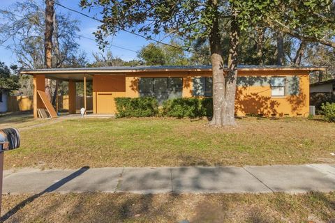 Photo of 2805 PONTIAC Drive, Tallahassee, FL 32301 (MLS # 396055)