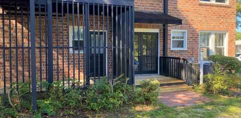 Tiny photo for 322 Beard Street #1, Tallahassee, FL 32303 (MLS # 401035)