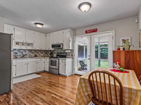 Tiny photo for 815 Peggy Drive, Tallahassee, FL 32305 (MLS # 399242)