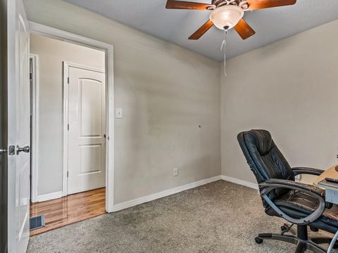 Tiny photo for 815 Peggy Drive, Tallahassee, FL 32305 (MLS # 399242)