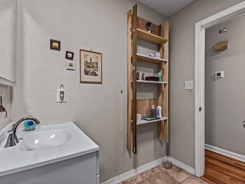 Tiny photo for 815 Peggy Drive, Tallahassee, FL 32305 (MLS # 399242)