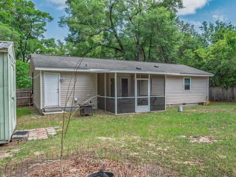 Tiny photo for 815 Peggy Drive, Tallahassee, FL 32305 (MLS # 399242)