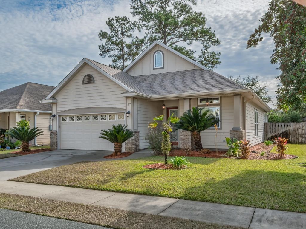Photo of 27 TUSCANY TRCE Trce, Crawfordville, FL 32327 (MLS # 394266)