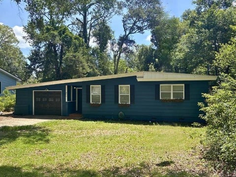 Tiny photo for 401 Midflow Street, Tallahassee, FL 32304 (MLS # 401190)