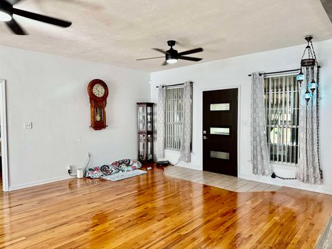 Tiny photo for 3945 Calle De Santos Road, Tallahassee, FL 32311 (MLS # 399427)