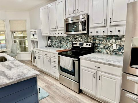 Tiny photo for 3945 Calle De Santos Road, Tallahassee, FL 32311 (MLS # 399427)