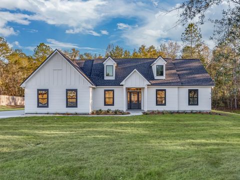 A home in Crawfordville