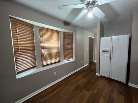 Tiny photo for 121 Boardwalk Street, Tallahassee, FL 32301 (MLS # 401286)