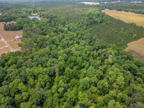 Tiny photo for XX Red Bird Road, Quincy, FL 32351 (MLS # 399087)