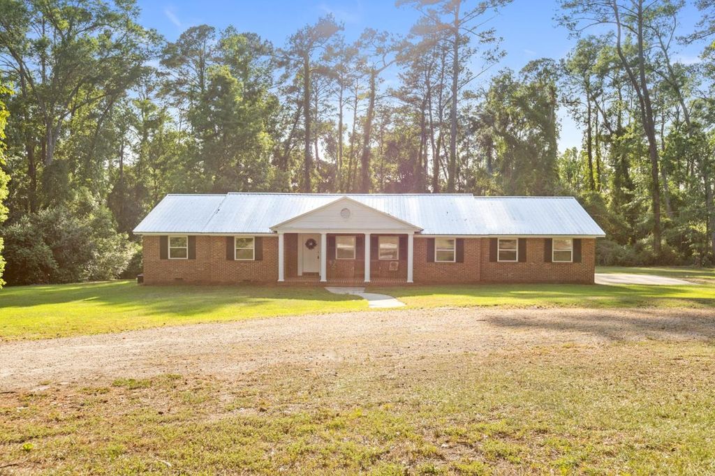 Photo of 1637 N Jefferson Highway, Monticello, FL 32344 (MLS # 399473)