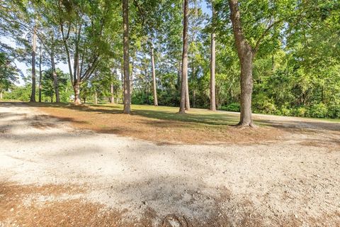 Tiny photo for 1637 N Jefferson Highway, Monticello, FL 32344 (MLS # 399473)