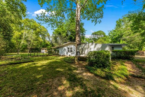 Tiny photo for 3106 Garfield Drive, Tallahassee, FL 32301 (MLS # 398146)