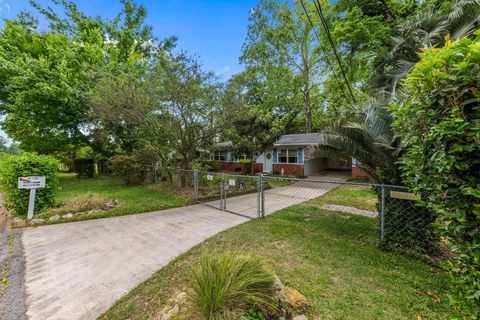 Tiny photo for 3106 Garfield Drive, Tallahassee, FL 32301 (MLS # 398146)