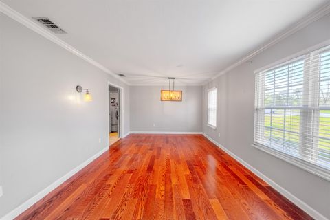 Tiny photo for 2201 Eastgate Way, Tallahassee, FL 32308 (MLS # 397225)