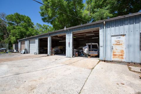 Tiny photo for 3734 Woodville Highway, Tallahassee, FL 32305 (MLS # 371048)