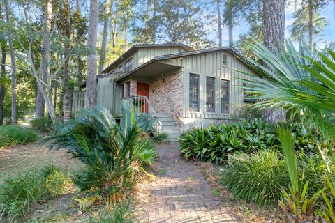 Photo of 2403 San Pedro Avenue, Tallahassee, FL 32304 (MLS # 392167)