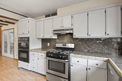 Tiny photo for 2403 San Pedro Avenue, Tallahassee, FL 32304 (MLS # 392167)