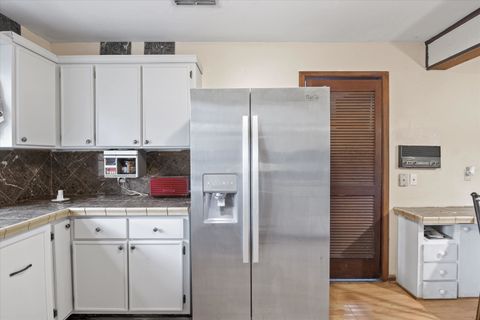 Tiny photo for 2403 San Pedro Avenue, Tallahassee, FL 32304 (MLS # 392167)