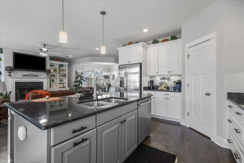 Tiny photo for 2752 Crestline Road, Tallahassee, FL 32308 (MLS # 395268)