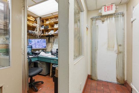 Tiny photo for 2227 N Monroe Street, Tallahassee, FL 32303 (MLS # 397771)