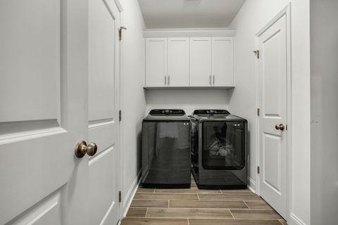 Tiny photo for 251 Bienville Place, Tallahassee, FL 32317 (MLS # 398354)