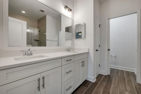 Tiny photo for 251 Bienville Place, Tallahassee, FL 32317 (MLS # 398354)