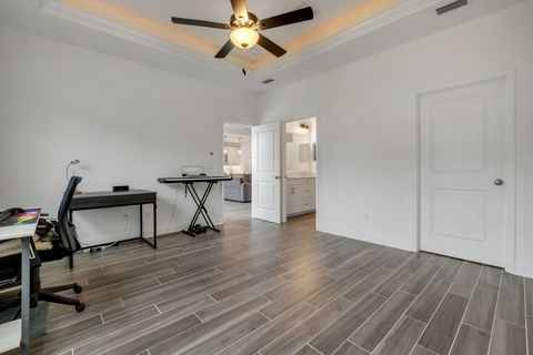 Tiny photo for 251 Bienville Place, Tallahassee, FL 32317 (MLS # 398354)