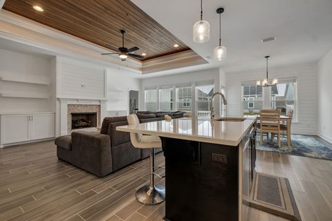 Tiny photo for 251 Bienville Place, Tallahassee, FL 32317 (MLS # 398354)