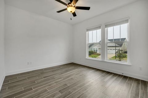 Tiny photo for 251 Bienville Place, Tallahassee, FL 32317 (MLS # 398354)