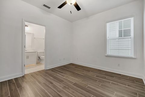 Tiny photo for 251 Bienville Place, Tallahassee, FL 32317 (MLS # 398354)