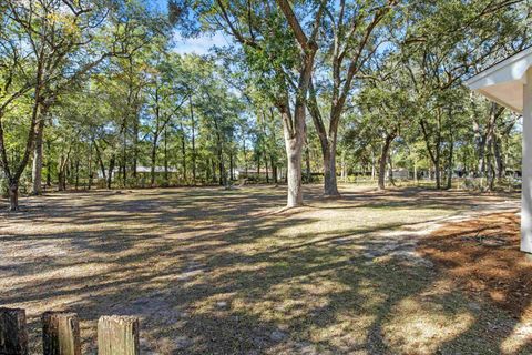 Tiny photo for 8477 Titus Lane, Tallahassee, FL 32305 (MLS # 393630)