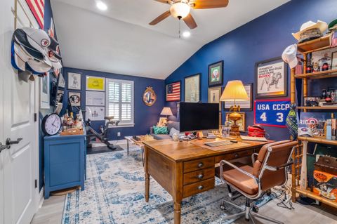 Tiny photo for 605 Waverly Road, Tallahassee, FL 32312 (MLS # 393629)