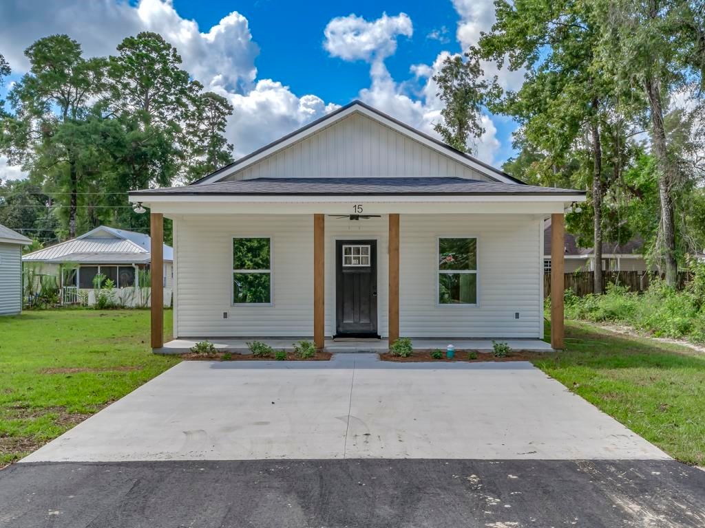 Photo of 103 Beeler Road, Crawfordville, FL 32327 (MLS # 400116)