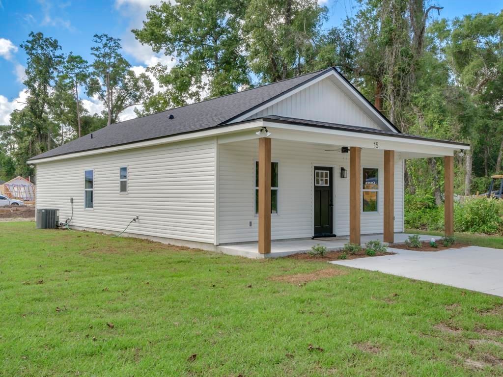 Photo of 103 Beeler Road, Crawfordville, FL 32327 (MLS # 400116)