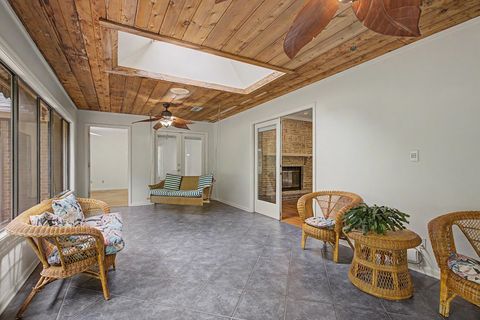 Tiny photo for 5020 CENTENNIAL OAK Circle, Tallahassee, FL 32308 (MLS # 399212)